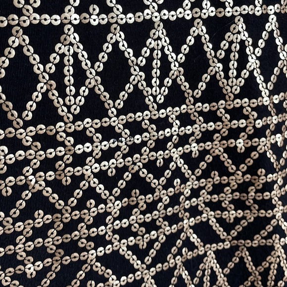 Like New H&M Gold and Black Geometric Medium Sequin Mini Dress - Picture 3 of 5